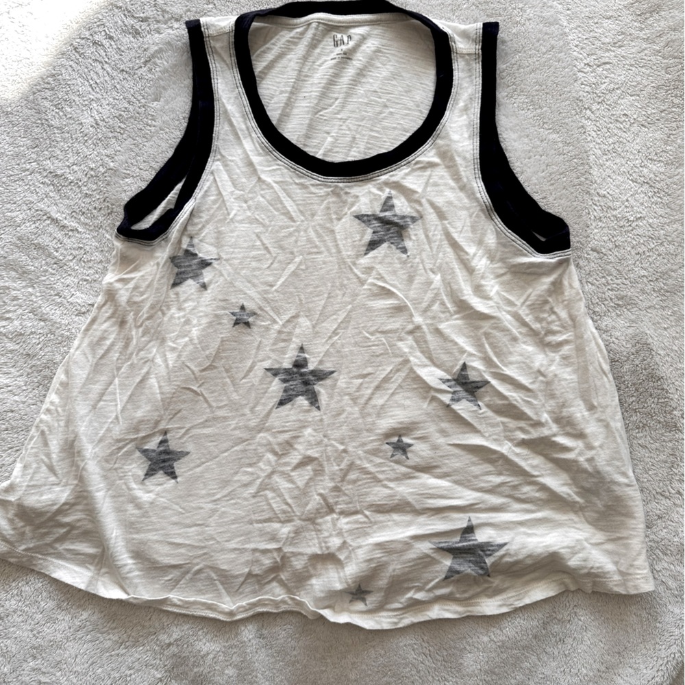 EUC Gap Flowy Patriotic Tank size S